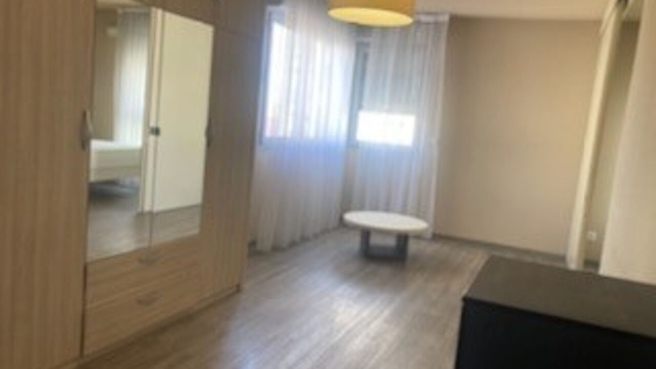 appartement 2 pièces 34 m2 à vendre à Lyon 3 (69003)