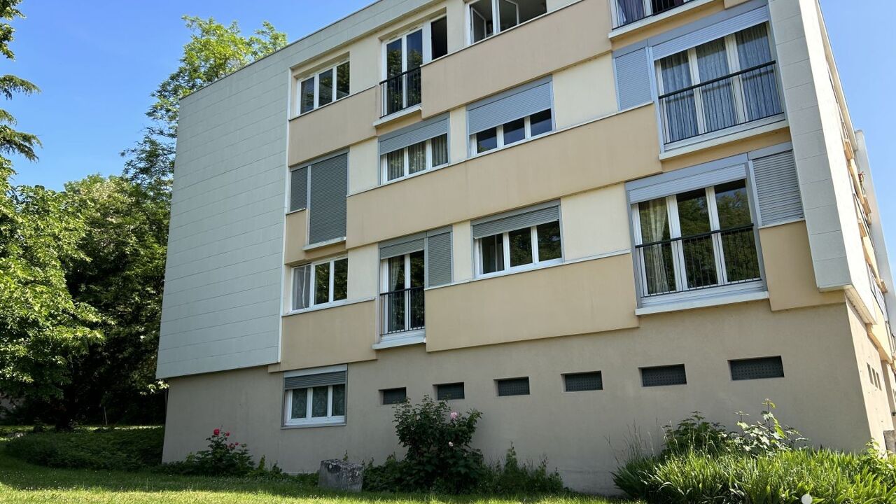 appartement 1 pièces 26 m2 à vendre à Villiers-sur-Orge (91700)