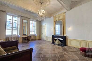 Appartement 8 pièces 499500 €