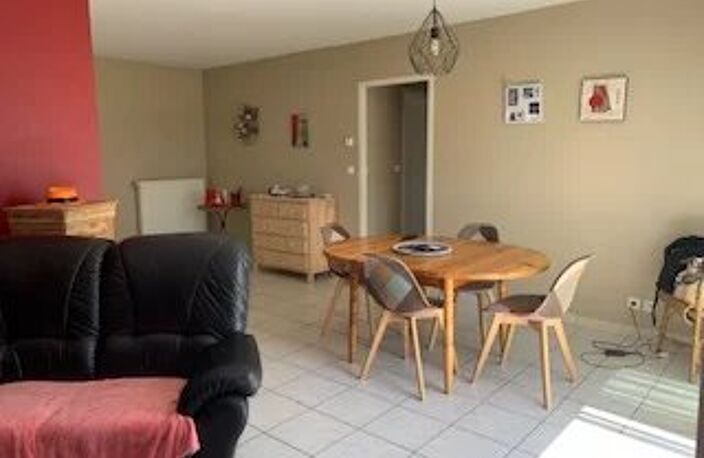 Maison de 86m² VOUILLE — photo 3