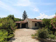 PIERREFEU-DU-VAR : Maison T3 plain-pied  sur terrain plat de ... — photo 2