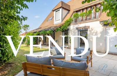 vente maison 379 000 € à proximité de Pouilly-les-Nonains (42155)