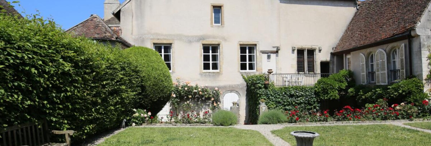 Maison 8 Pièces 240 m² à vendre à Autun (71400)