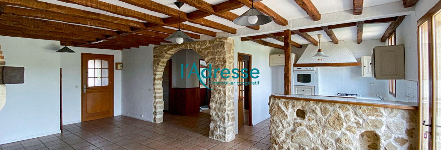 Immeuble  135 m² à vendre à Oinville-sur-Montcient (78250)