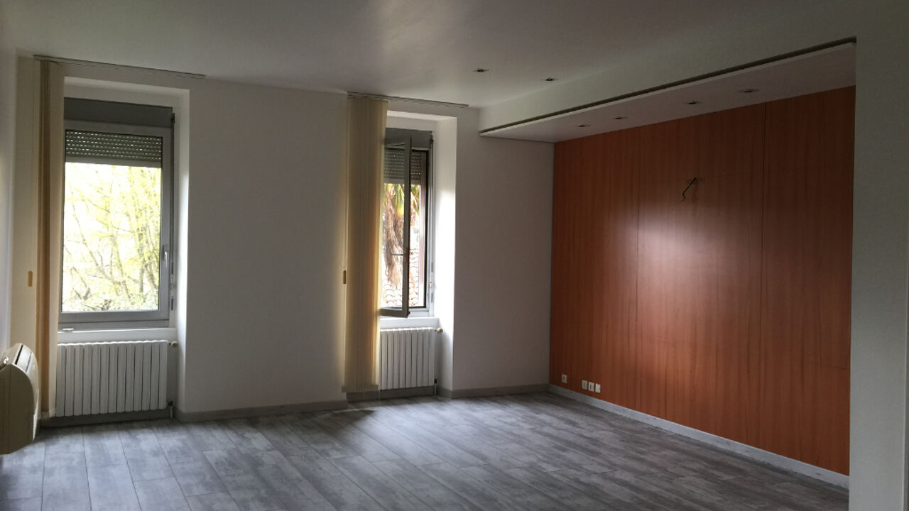 appartement 3 pièces 94 m2 à louer à Castres (81100)