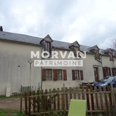 Immeuble  213000 €