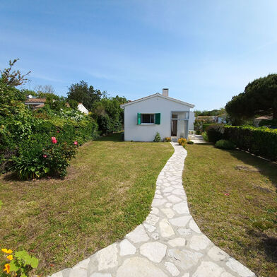 Maison 5 pièces 377400 €