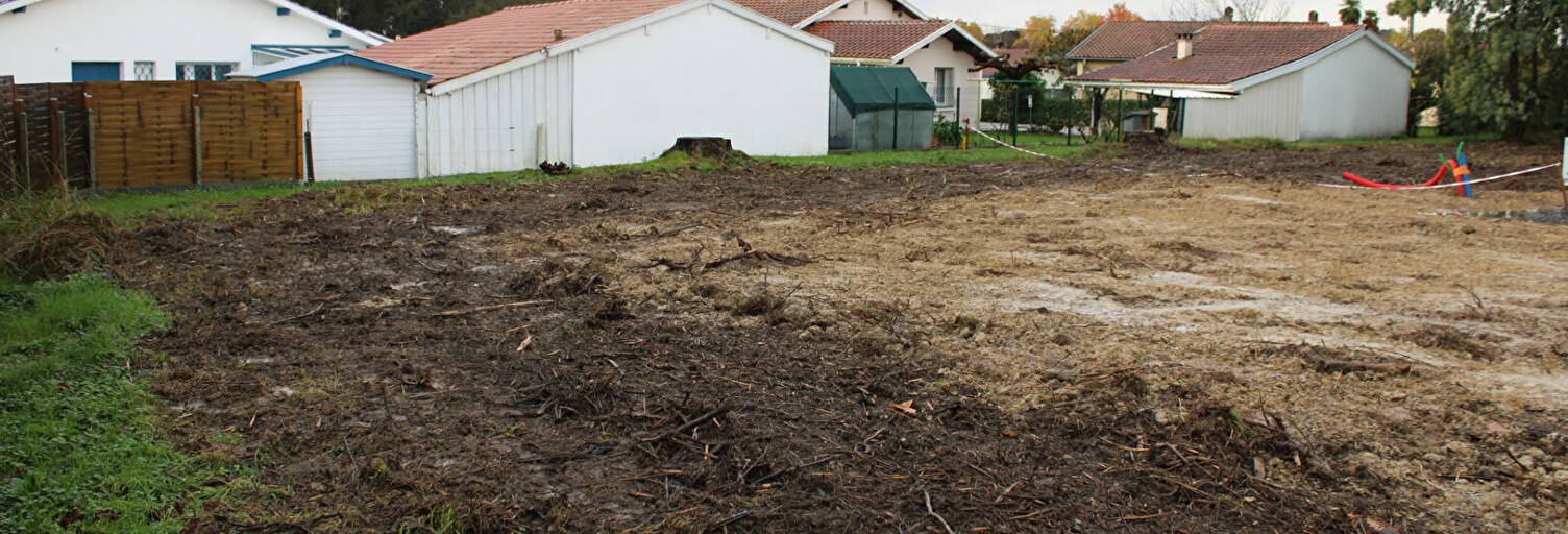 Terrain  582 m² à vendre à Heugas (40180)