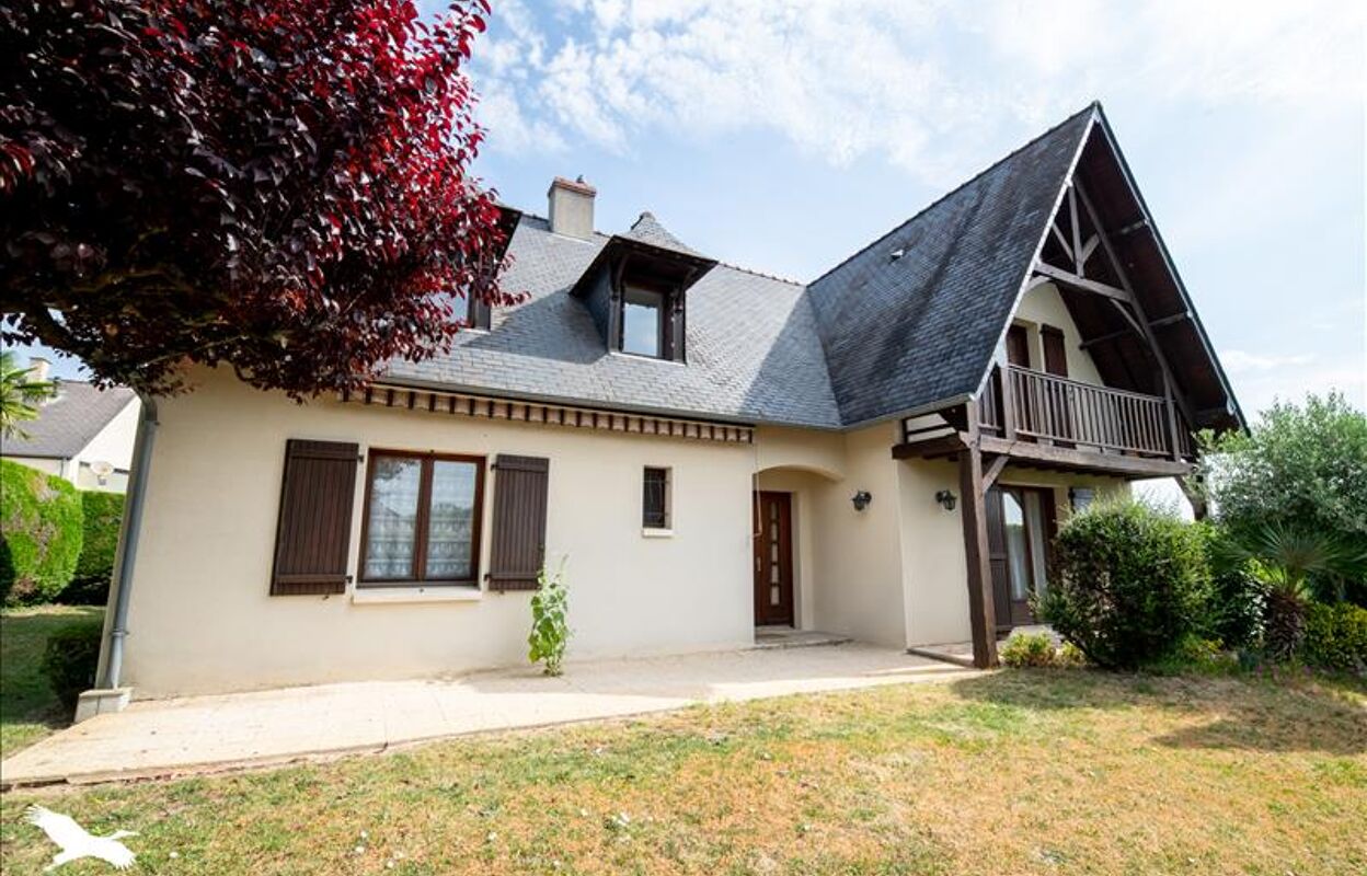 maison 8 pièces 171 m2 à vendre à Saumur (49400)