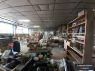 LOCAL D'ACTIVITE A VENDRE — photo 2