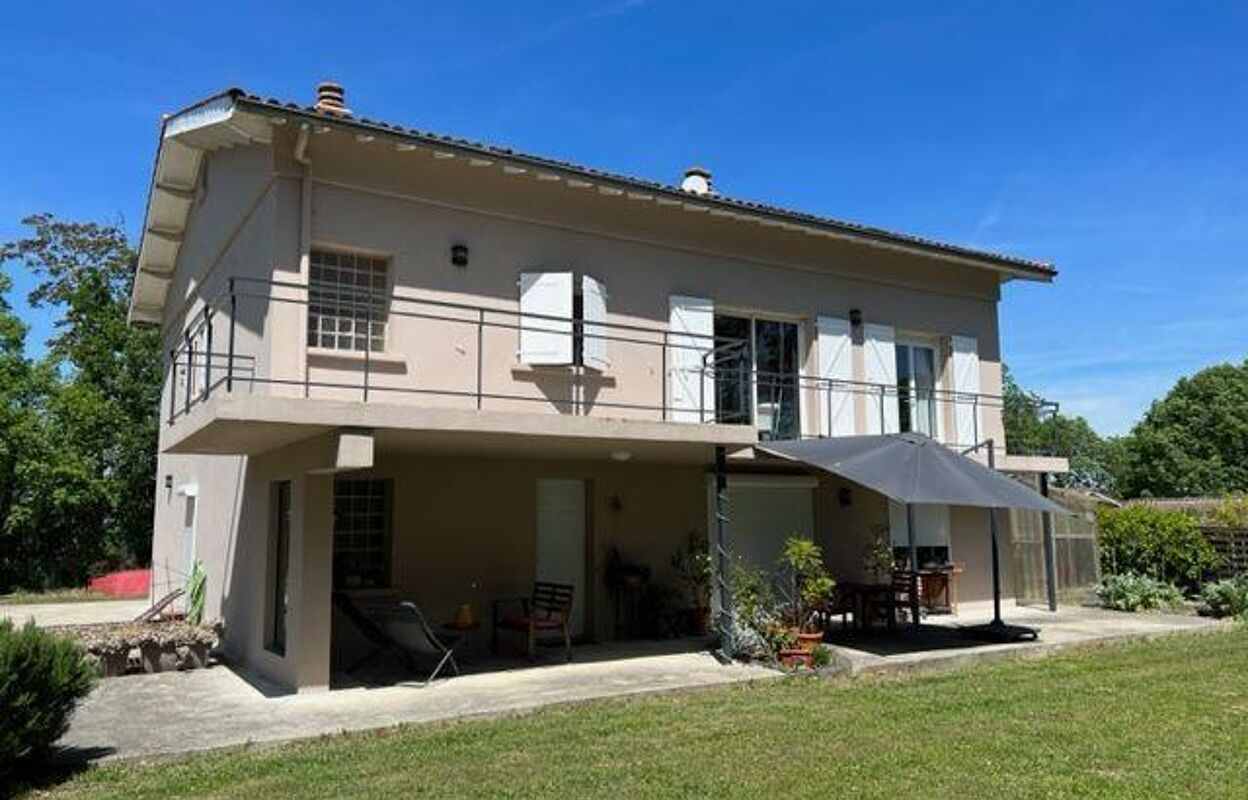 maison 6 pièces 245 m2 à vendre à Saubens (31600)