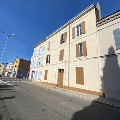 Immeuble  411000 €