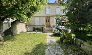 Maison 5 Pièces 256 m² à vendre à Saint-Céré (46400)