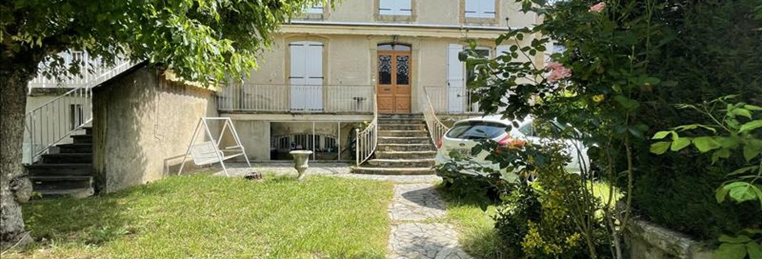 Maison 5 Pièces 256 m² à vendre à Saint-Céré (46400)