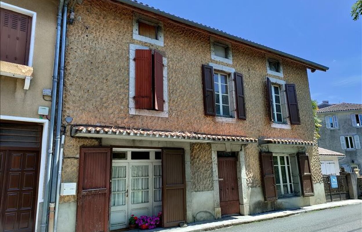 maison 6 pièces 190 m2 à vendre à Saint-Lizier (09190)