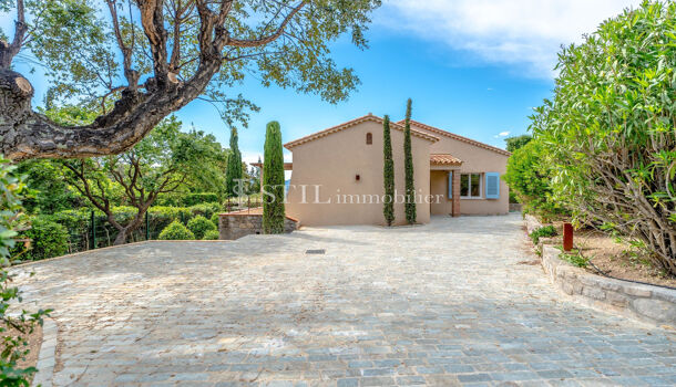 Villa / Maison 4 pièces  à louer Sainte-Maxime 83120