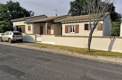 vente maison 188 000 € à proximité de Roches-Prémarie-Andillé (86340)