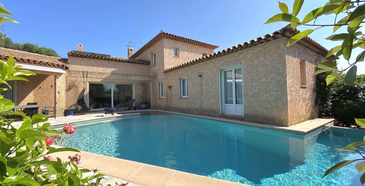 TRES BELLE VILLA  7 PIECES 175 M HABITABLES — photo 1