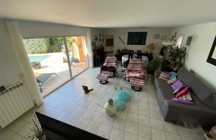 TRES BELLE VILLA  7 PIECES 175 M HABITABLES — photo 2