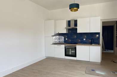 Appartement 5 pièces 148400 €