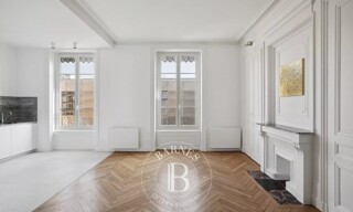 Appartement 2 Pièces 74 m² à louer à Lyon 2 (69002)