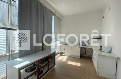 location appartement 585 € CC /mois à proximité de Bruille-Saint-Amand (59199)