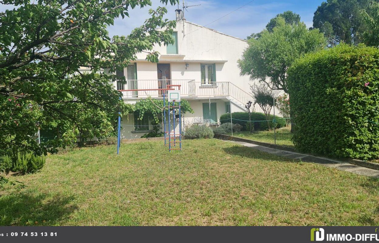 maison 10 pièces 226 m2 à vendre à Bourg-Saint-Andéol (07700)