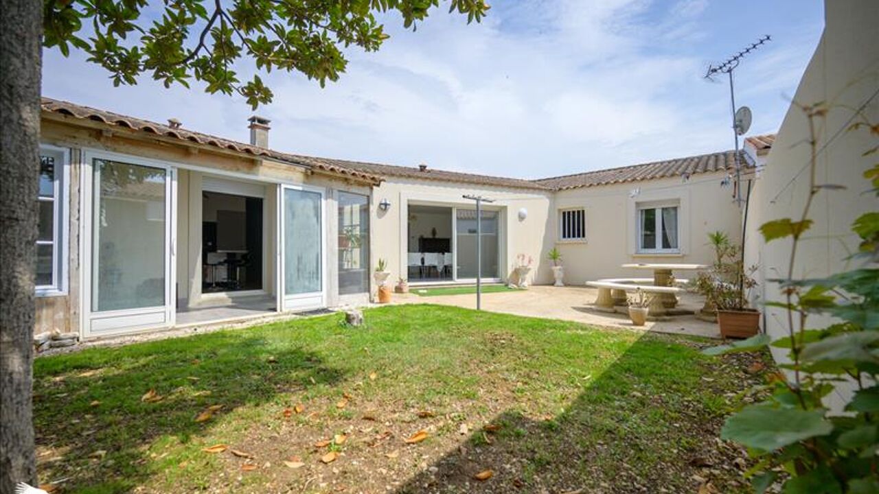 maison 6 pièces 160 m2 à vendre à La Rochelle (17000)