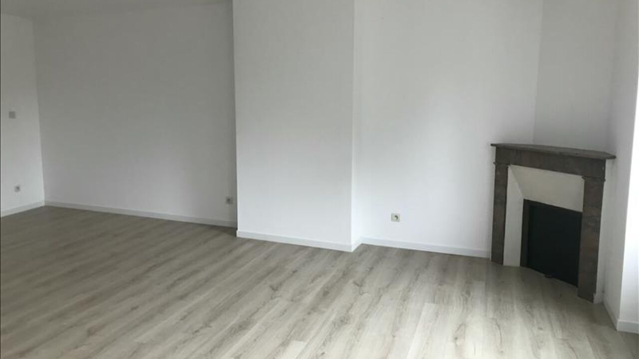 maison 4 pièces 170 m2 à vendre à Saint-Laurent-de-Cognac (16100)