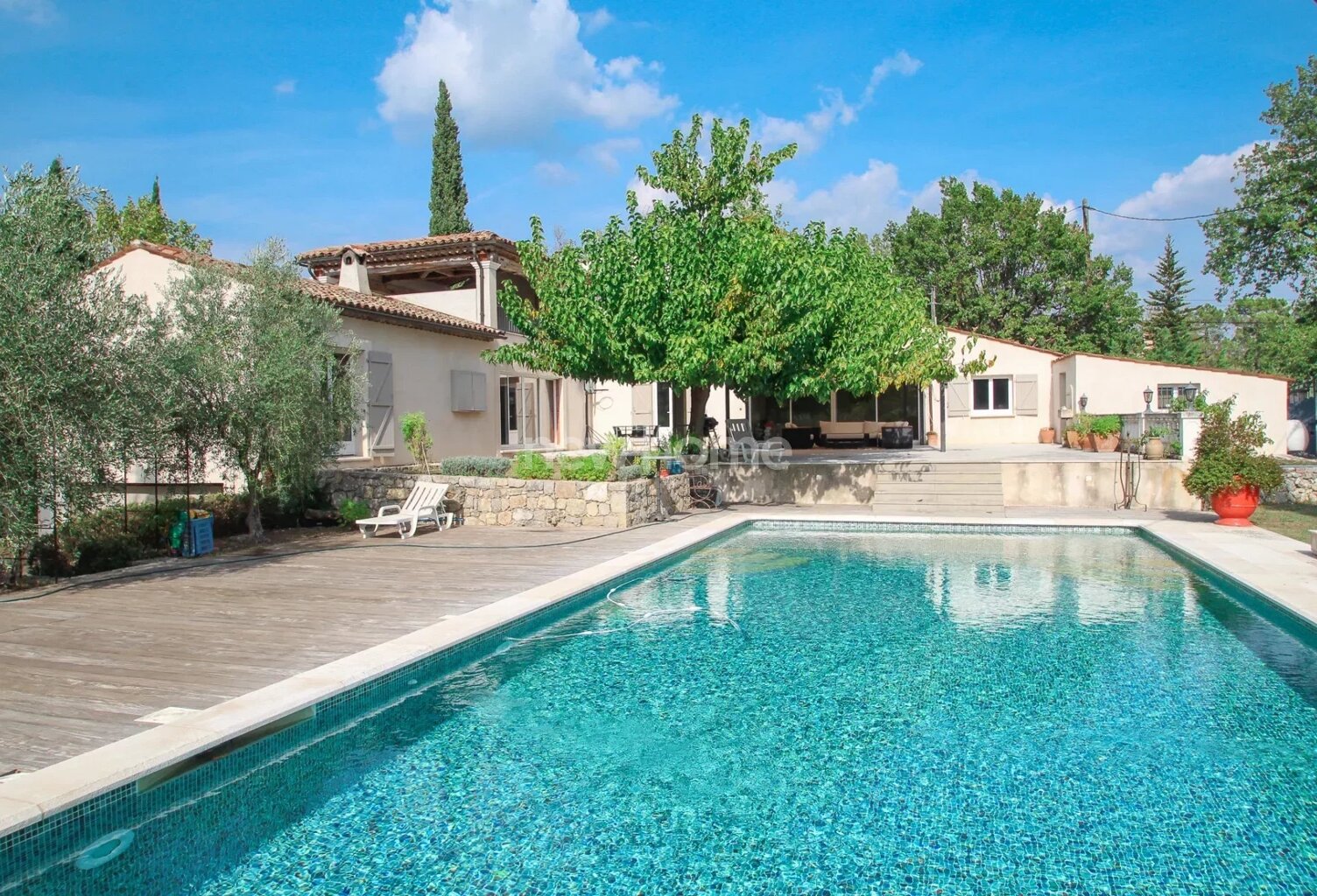 Maison au calme sur jolie terrain plat dans la campagne acces... — photo 1