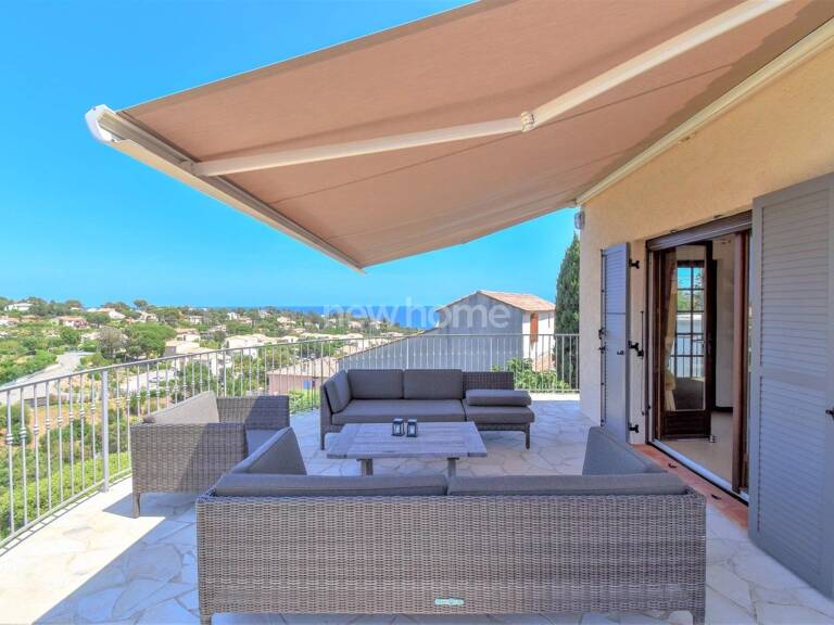 Charmante Villa Provençale avec Vue Mer et Piscine à Débordem... — photo 1