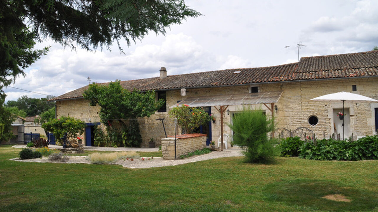maison 6 pièces 135 m2 à vendre à Asnières-en-Poitou (79170)