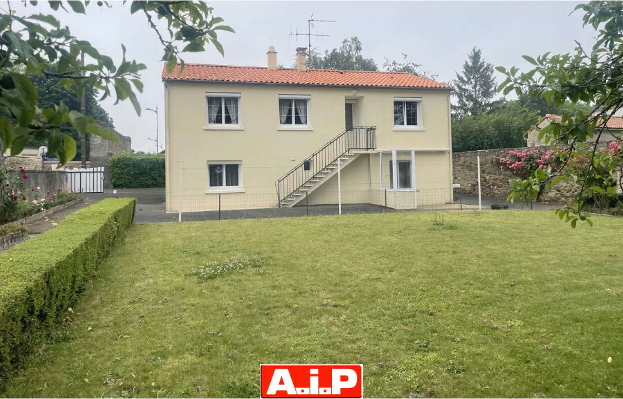 maison 7 pièces 120 m2 à vendre à La Châtaigneraie (85120)