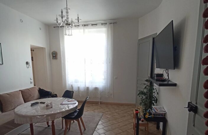 Vente - Maison de Ville — photo 2