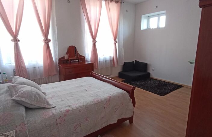 Vente - Maison de Ville — photo 4