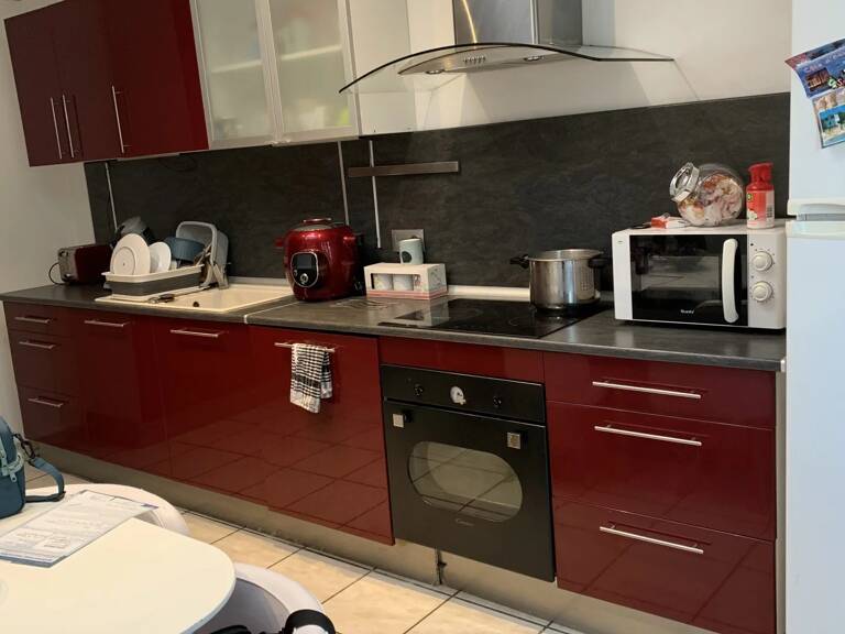 Maison de ville proche des commodités — photo 1