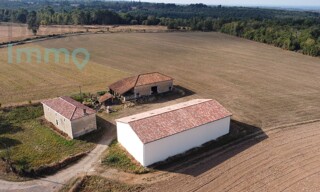 Maison 3 Pièces 160 m² à vendre à La Rochefoucauld-en-Angoumois (16110)