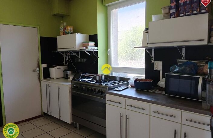 Corps de ferme sur 1ha78a38ca — photo 4