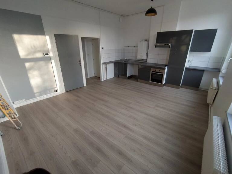 Appartement   à vendre 60 m² — photo 1