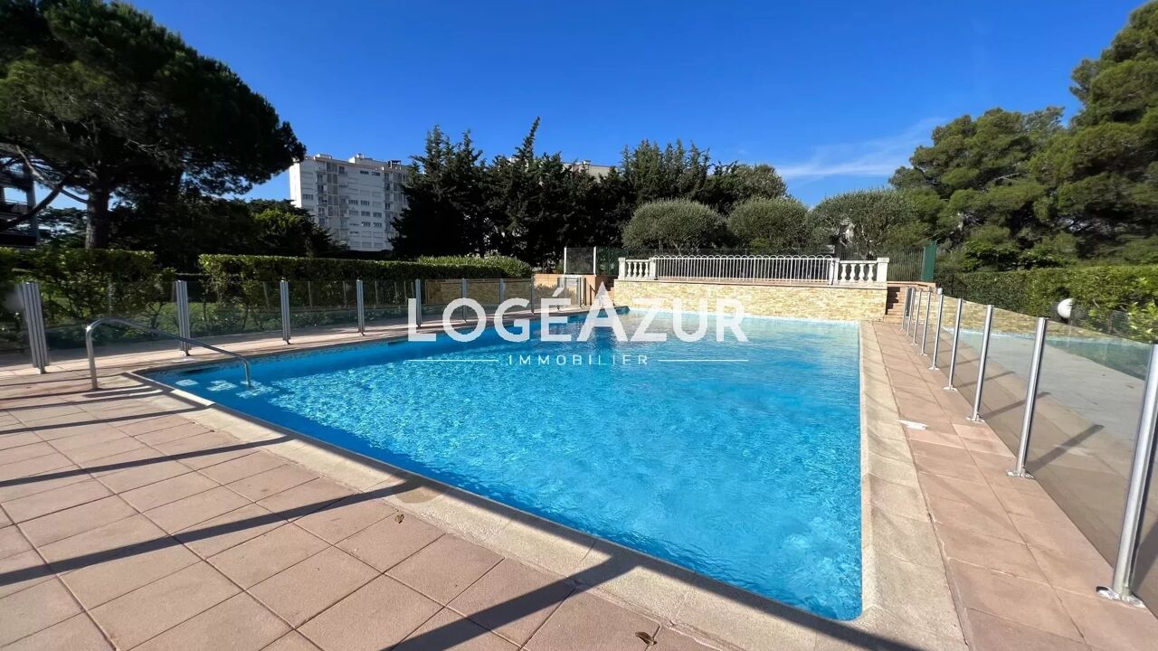 appartement 3 pièces 69 m2 à Antibes (06600)