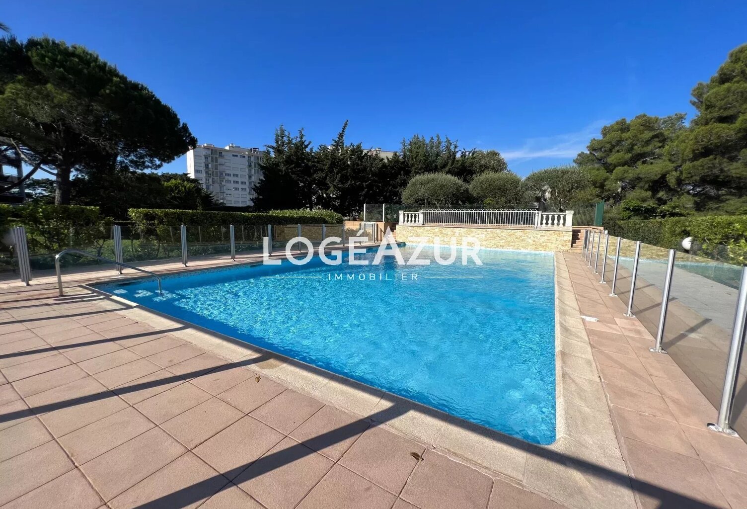 LOCATION SAISONNIÈRE - APPARTEMENT 4 COUCHAGES - ANTIBES — photo 1