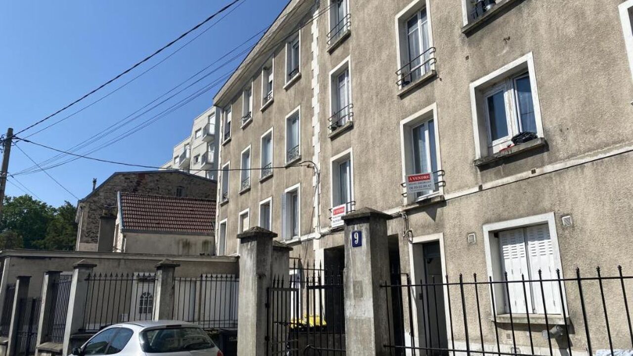 appartement 2 pièces 27 m2 à vendre à L'Île-Saint-Denis (93450)