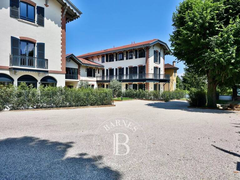 SAINT CYR AU MONT D'OR - Appartement de caractère - 62,75m² - 2 Pièces — photo 1