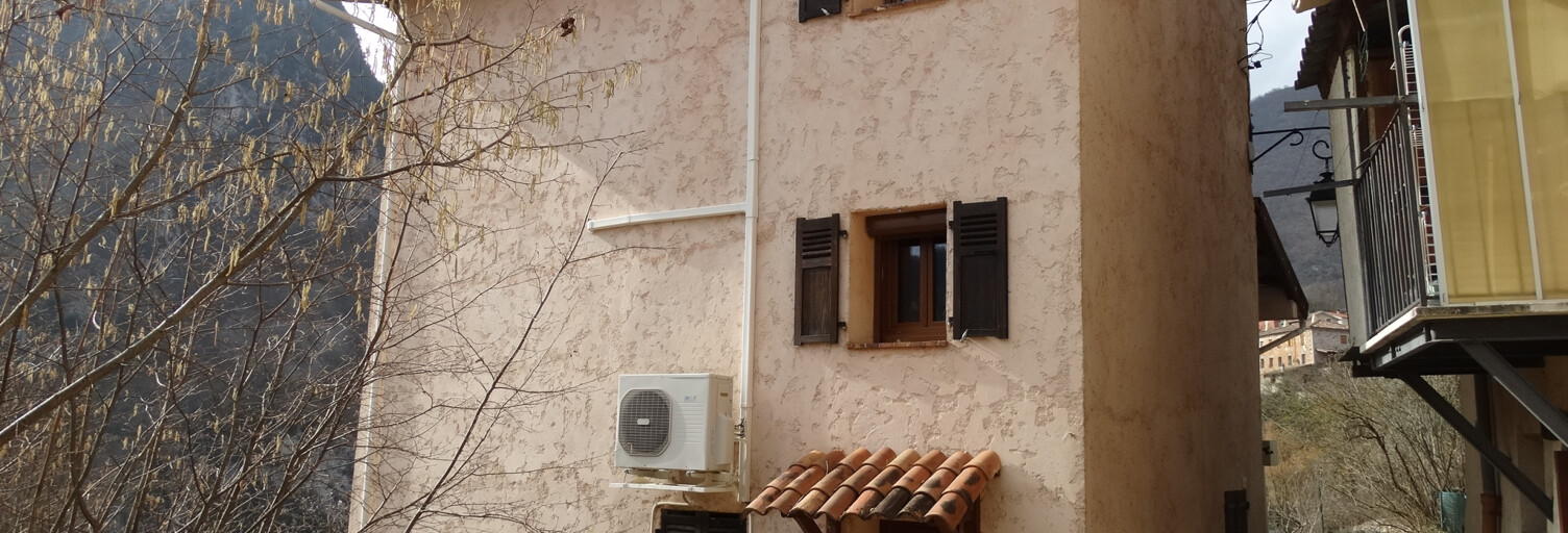 Appartement 4 Pièces 71 m² à vendre à Utelle (06450)