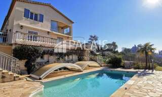 Maison 6 Pièces 181 m² à vendre à Saint-Paul-de-Vence (06570)