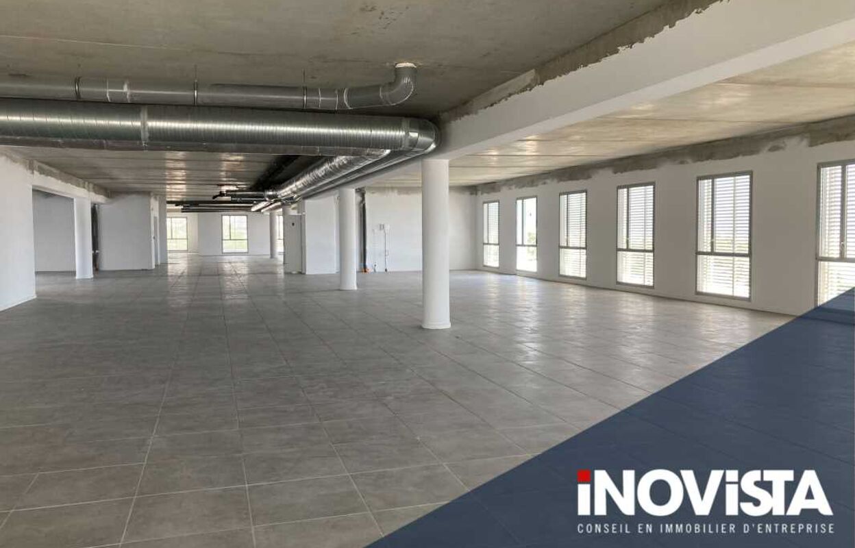 bureau  pièces 1106 m2 à vendre à Saint-Denis (97400)