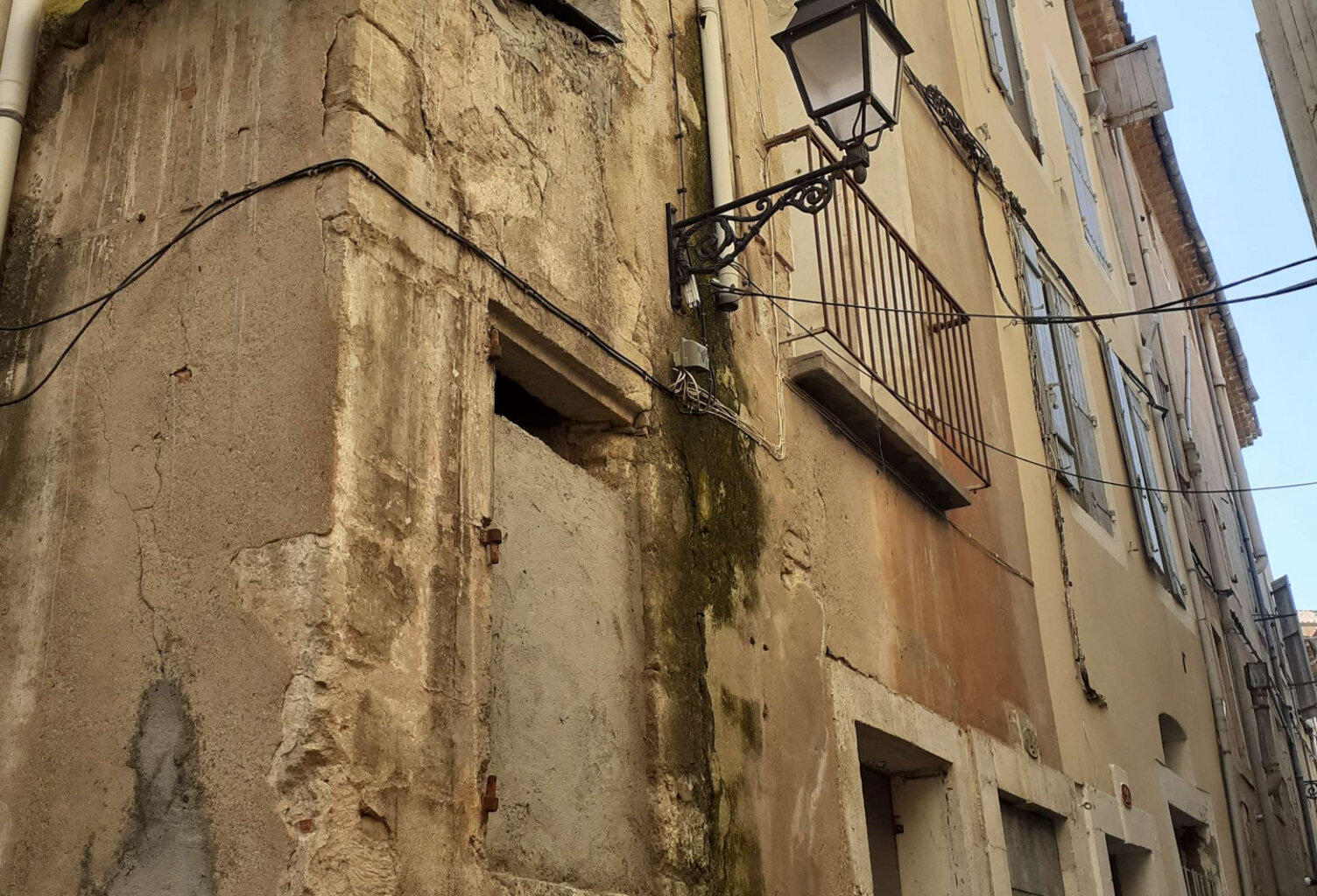Immeuble de 122m2 à  Béziers — photo 1