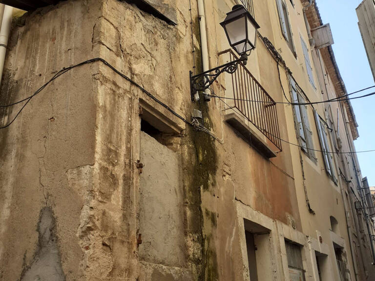 Immeuble de 122m2 à  Béziers — photo 1