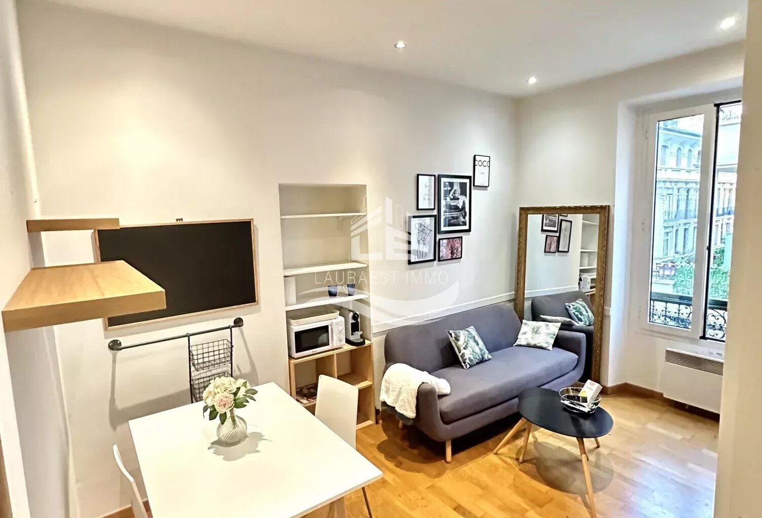 2 pièces 32 m2 Carrée D’Or — photo 1