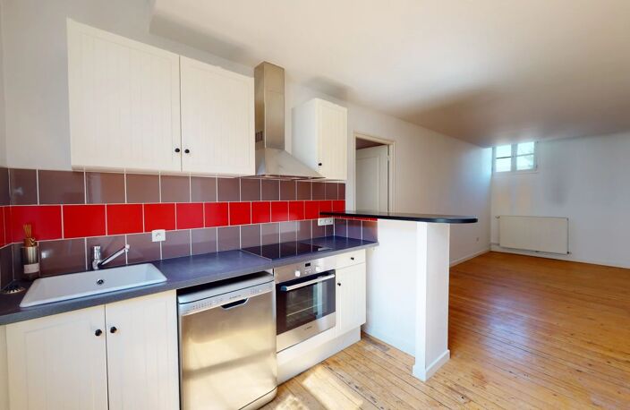 A VENDRE T4 92m² BASSE VILLE DE CHARTRES — photo 3